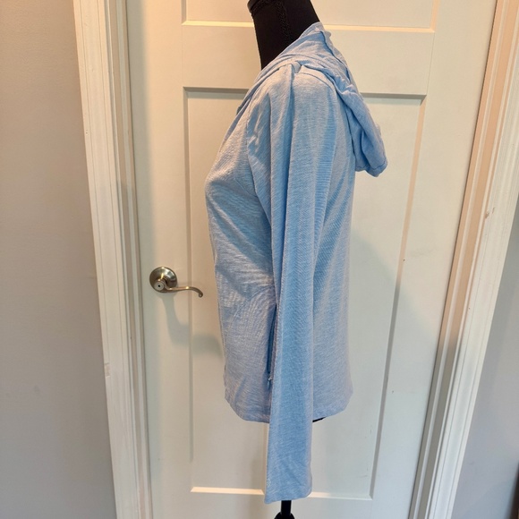 Maui Water Wear light weight zip up jacket, L, EUC, lt blue, UPF 50+, Maui logo - Picture 12 of 12